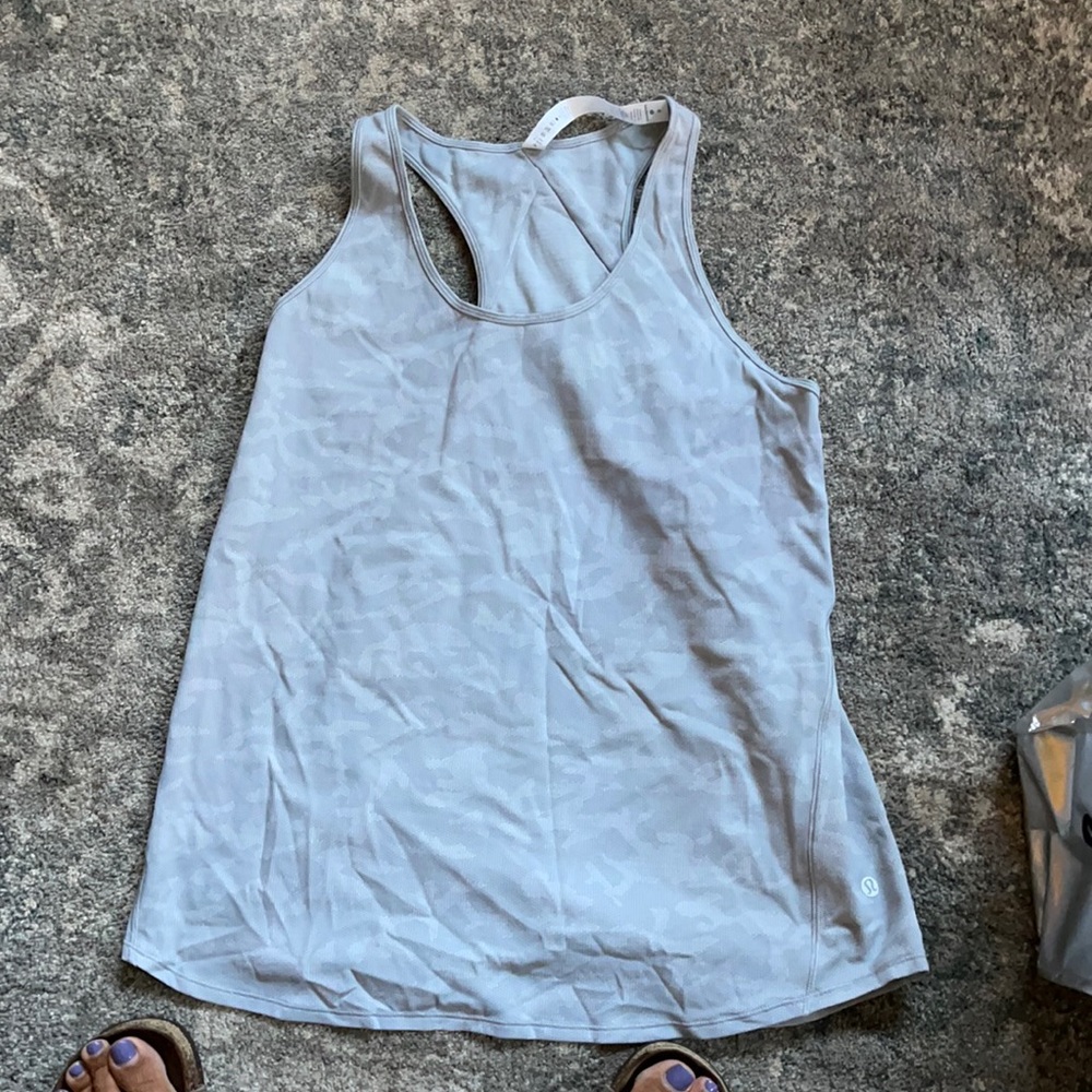 Lululemon Essential Tank